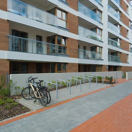Bright & Stylish Apartment With Balcony 1,5 Km To Gdansk Main City By Noclegi Renters المظهر الخارجي الصورة