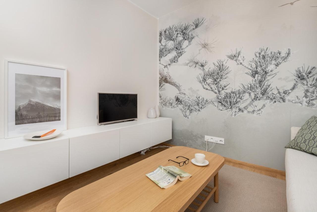 Bright & Stylish Apartment With Balcony 1,5 Km To Gdansk Main City By Noclegi Renters المظهر الخارجي الصورة
